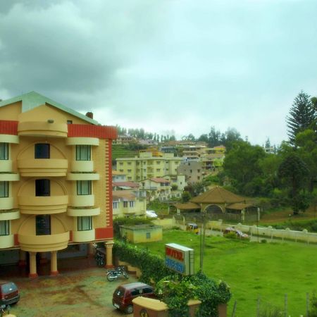 Hotel Blue Bird Ooty Kültér fotó