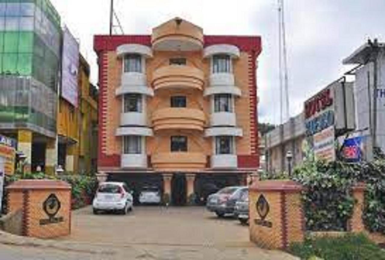 Hotel Blue Bird Ooty Kültér fotó