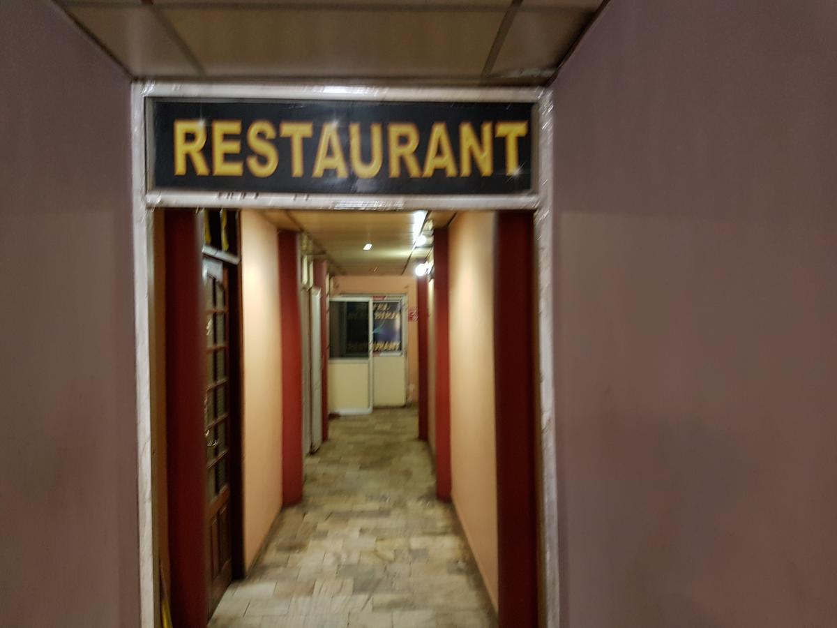 Hotel Blue Bird Ooty Kültér fotó